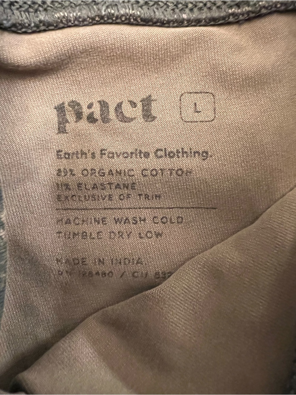 ‼️EUC: Pact Organic Cotton Earth Tone Snake Print Pocket Leggings - L - Picture 4 of 4